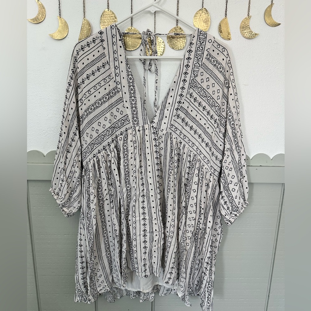 By Together Black and White Patterned Flowy Dress